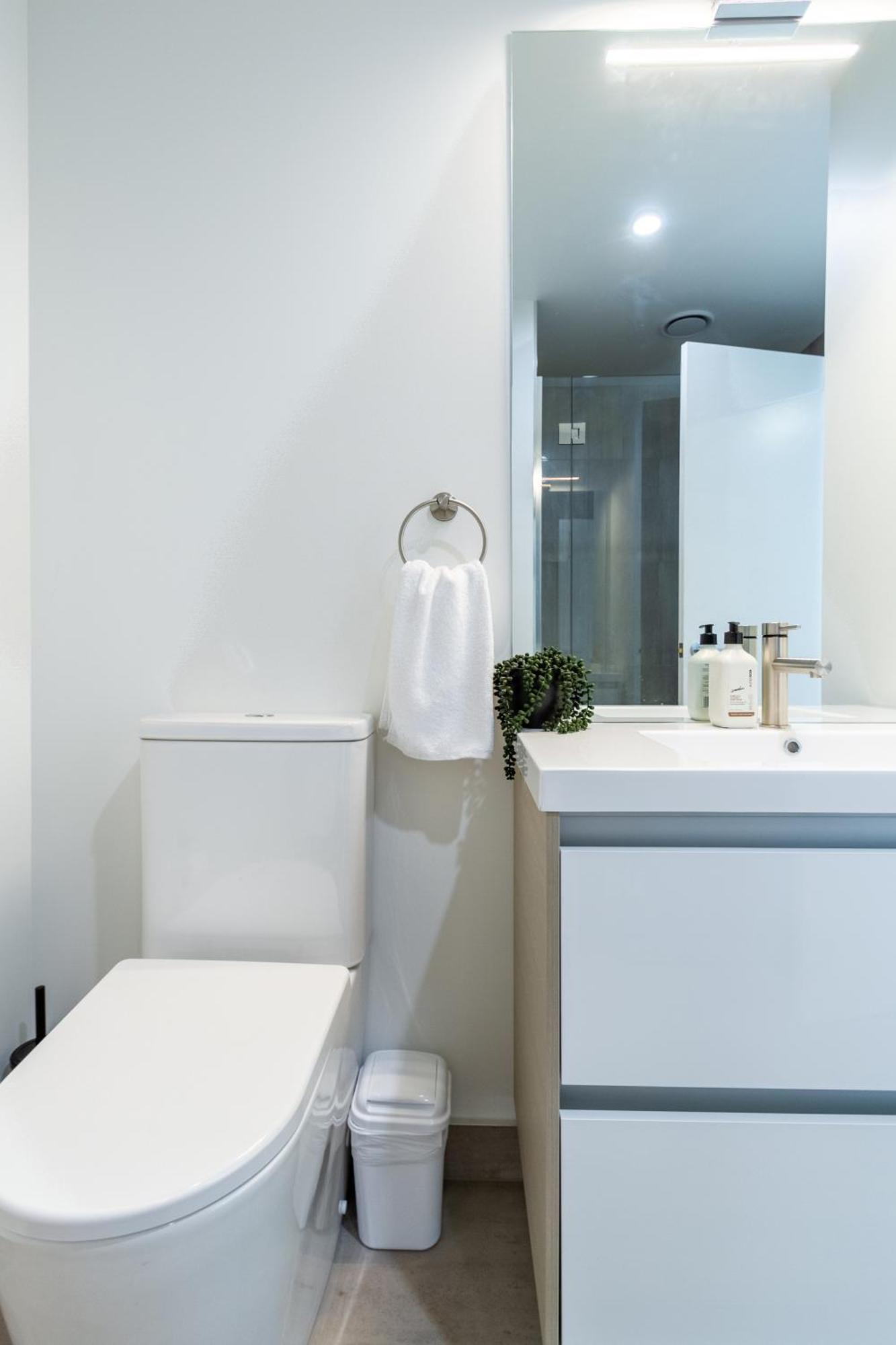 Unbeatable Central City Location 2 Bed Single Lvl Christchurch Kültér fotó