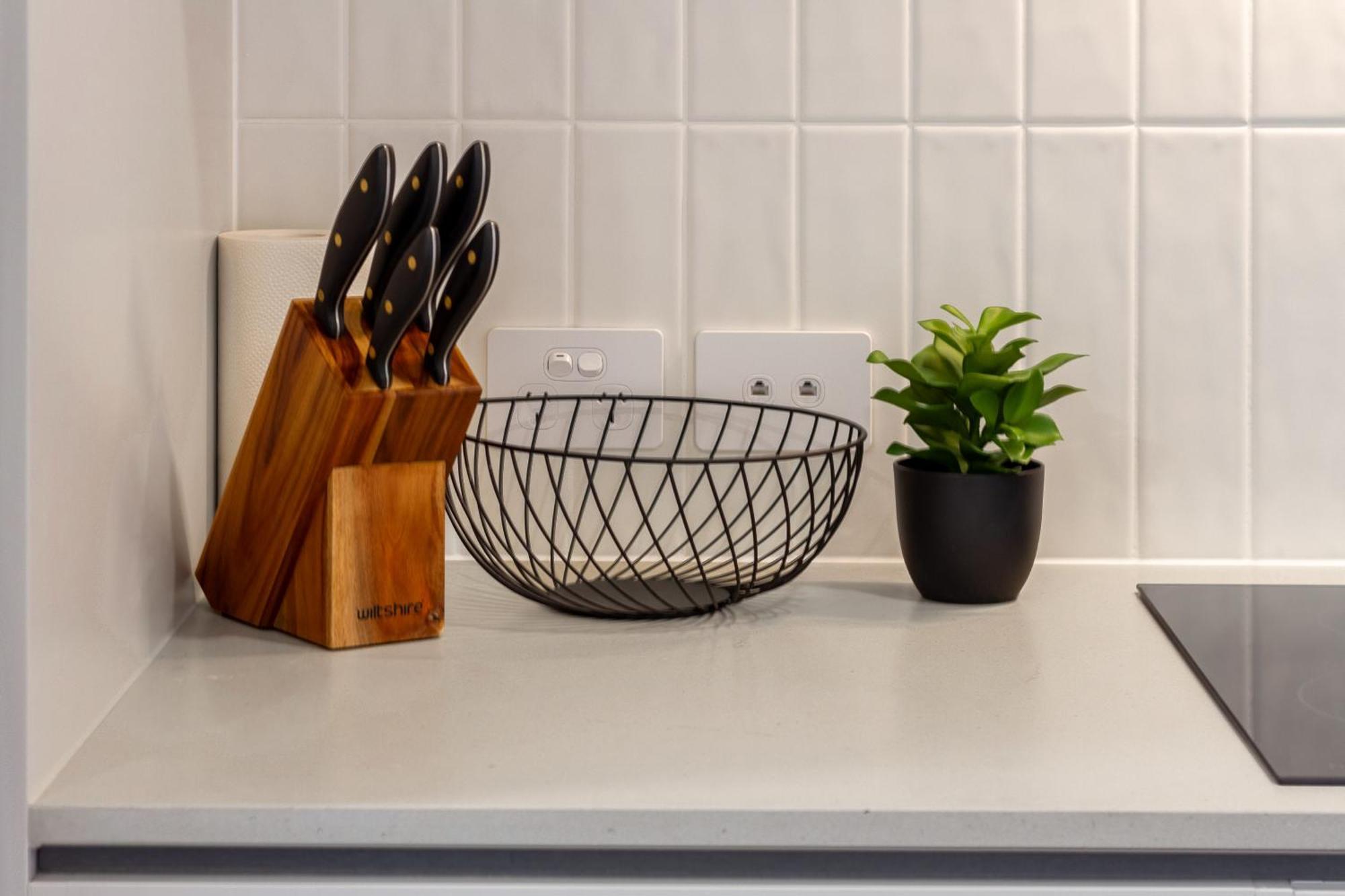 Unbeatable Central City Location 2 Bed Single Lvl Christchurch Kültér fotó